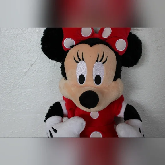 Minnie Mouse Stuffed Toy. - Picture 4 of 9